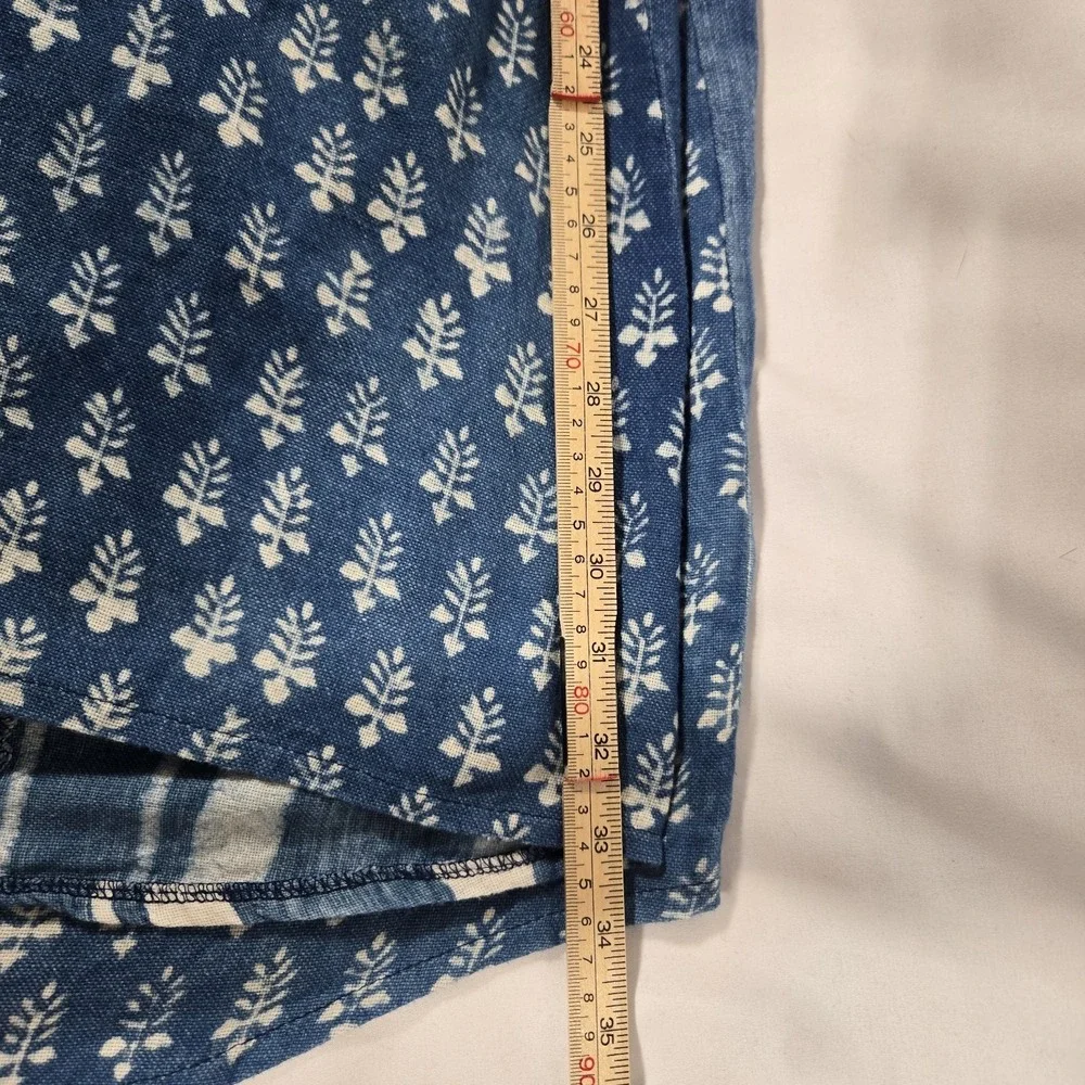 UO Ecote Beachy 100% Cotton Indigoo and White Wrap Shawl | One Size Fits Most